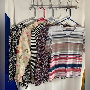 Women’s medium petite bundle of shirts